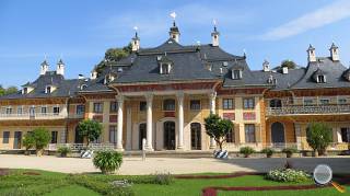 Schloss Pillnitz an der Elbe